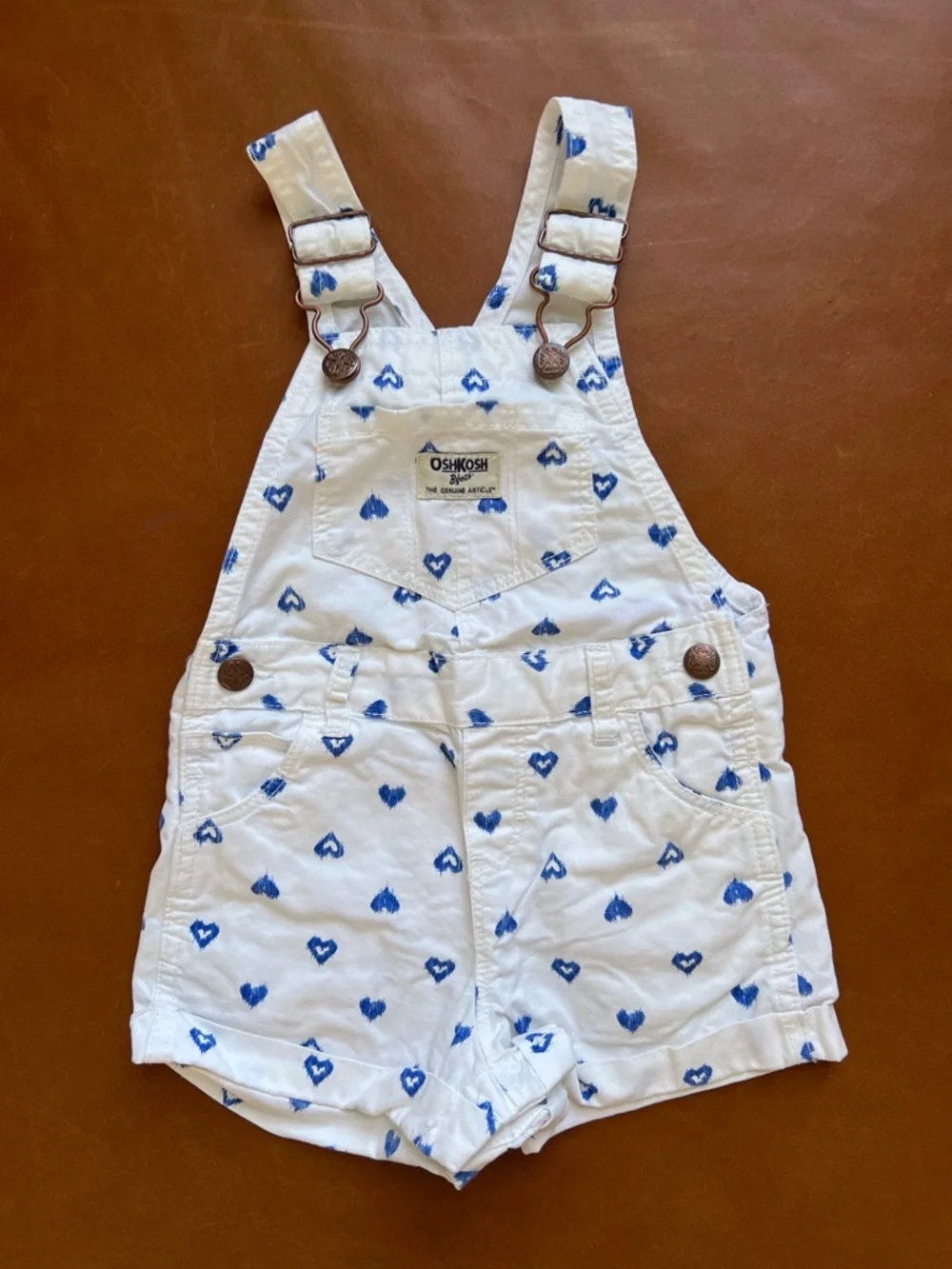 OSHKOSH White Shortalls with Heart Print, 18mo